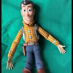 Disney Pixar Toy Story Sheriff Woody Talking doll pull string 15”  5 phrases
